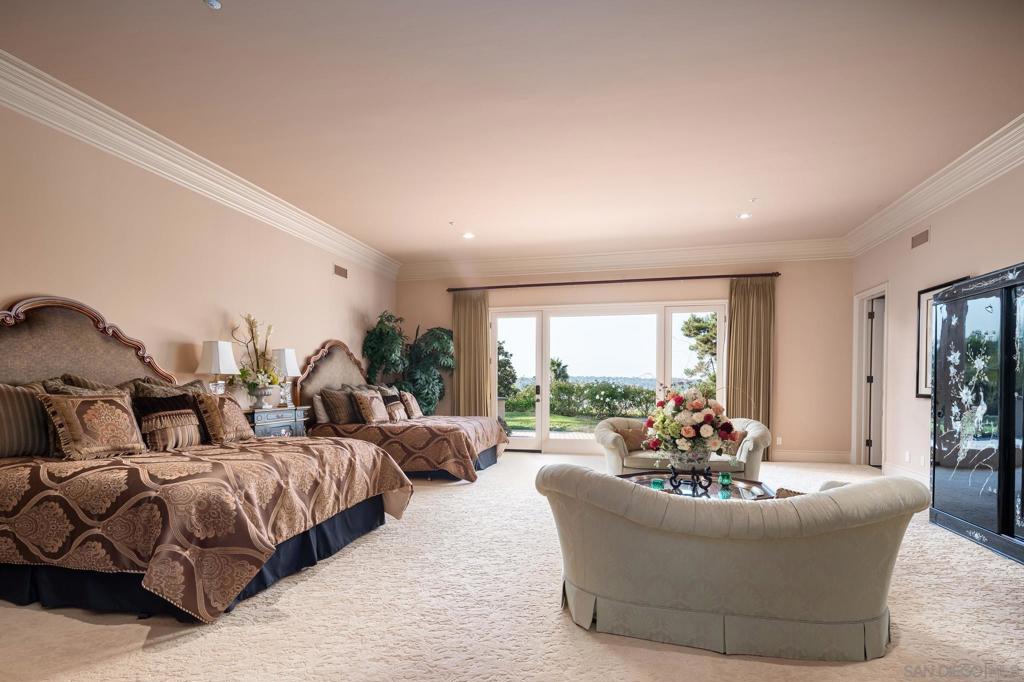 Rancho Santa Fe - Residential