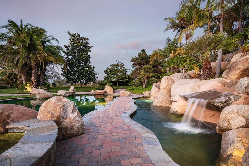 Rancho Santa Fe - Residential