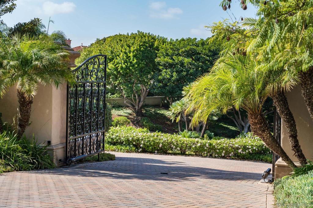 Rancho Santa Fe - Residential
