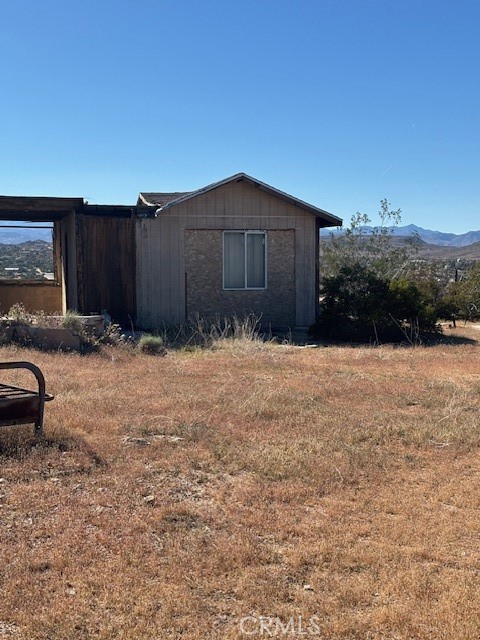 5437 Davis Way