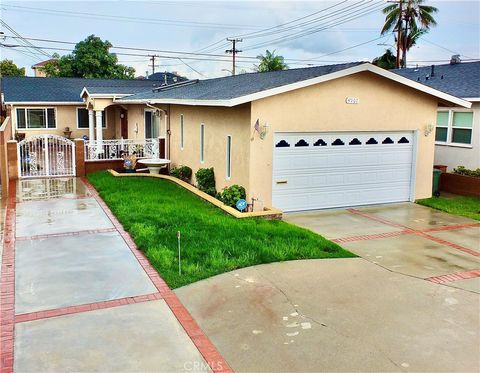 4907 W 139th Hawthorne CA 90250
