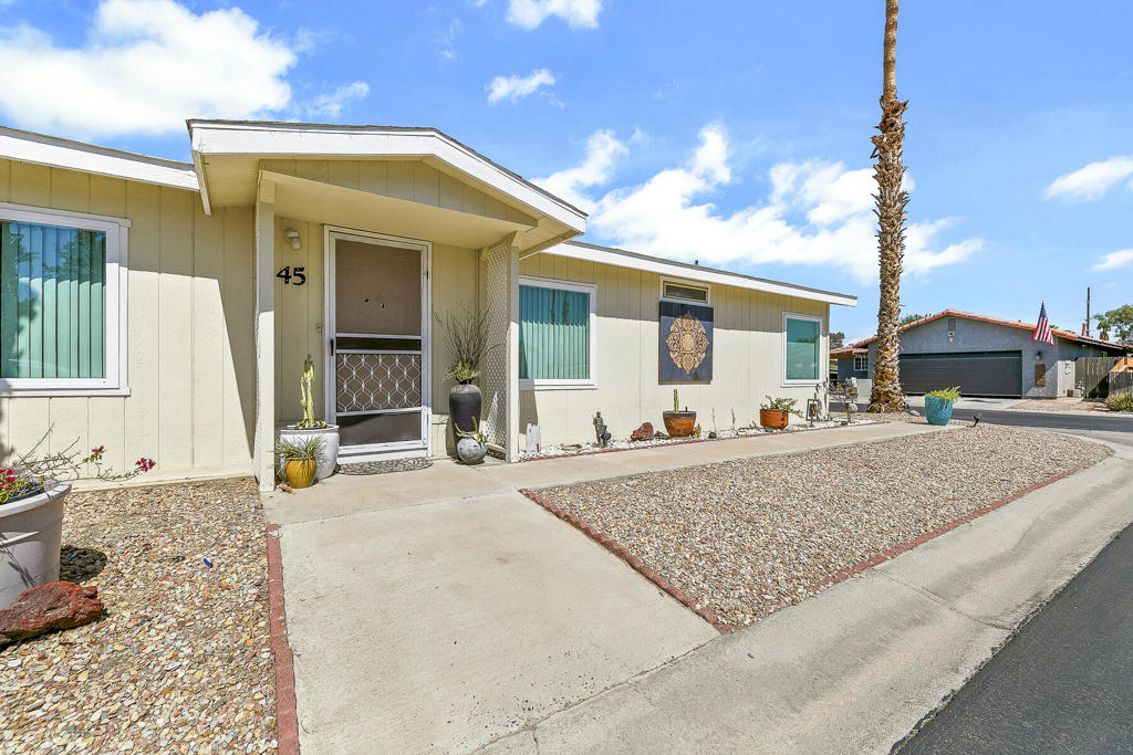 Desert Grove - Residential Lease