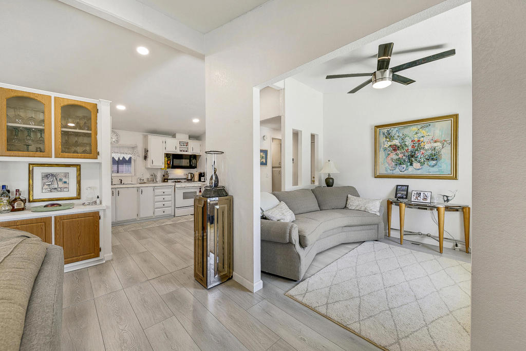 Desert Grove - Residential Lease