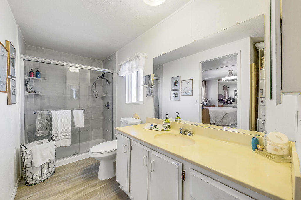 Desert Grove - Residential Lease