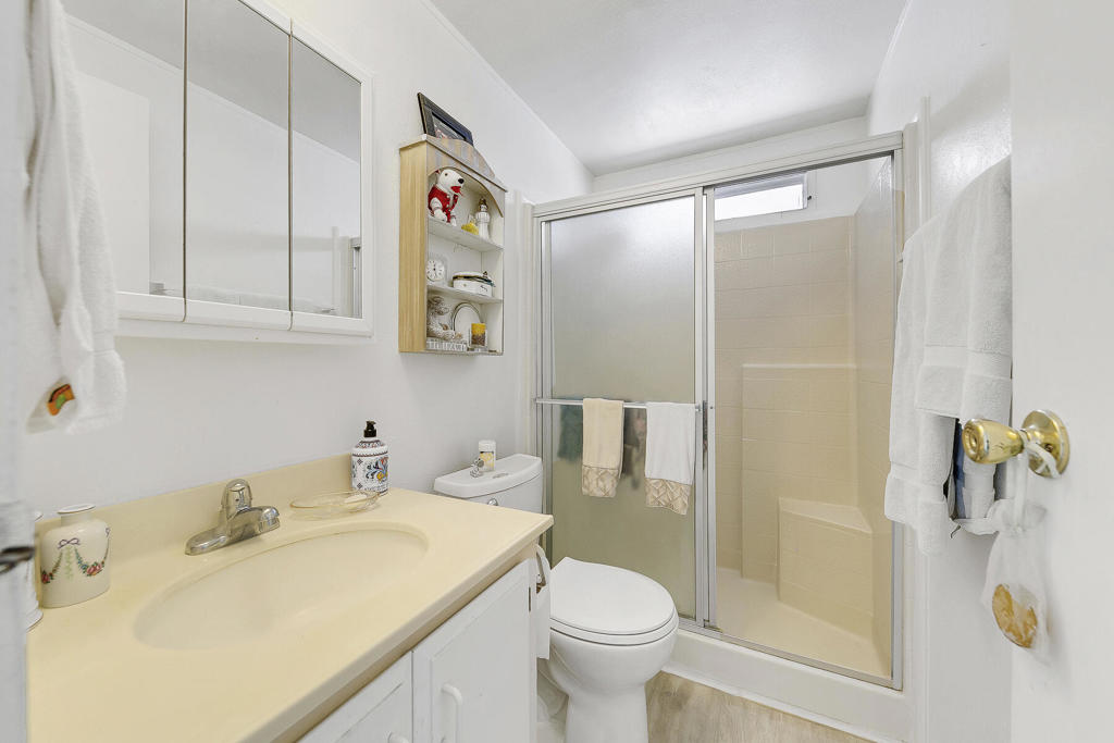 Desert Grove - Residential Lease