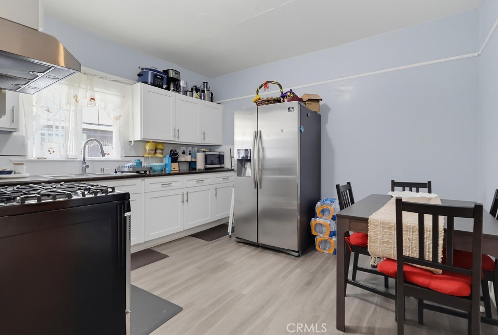 1007 E 42nd