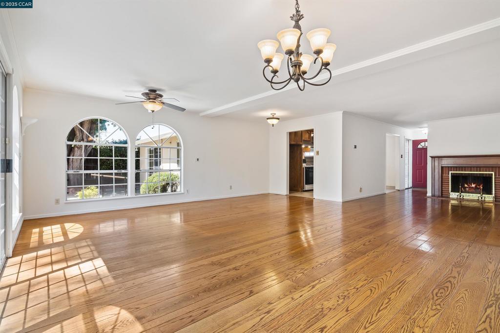 701 Putnam St