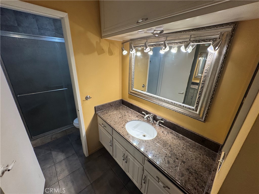 Versailles (VERS) - Residential