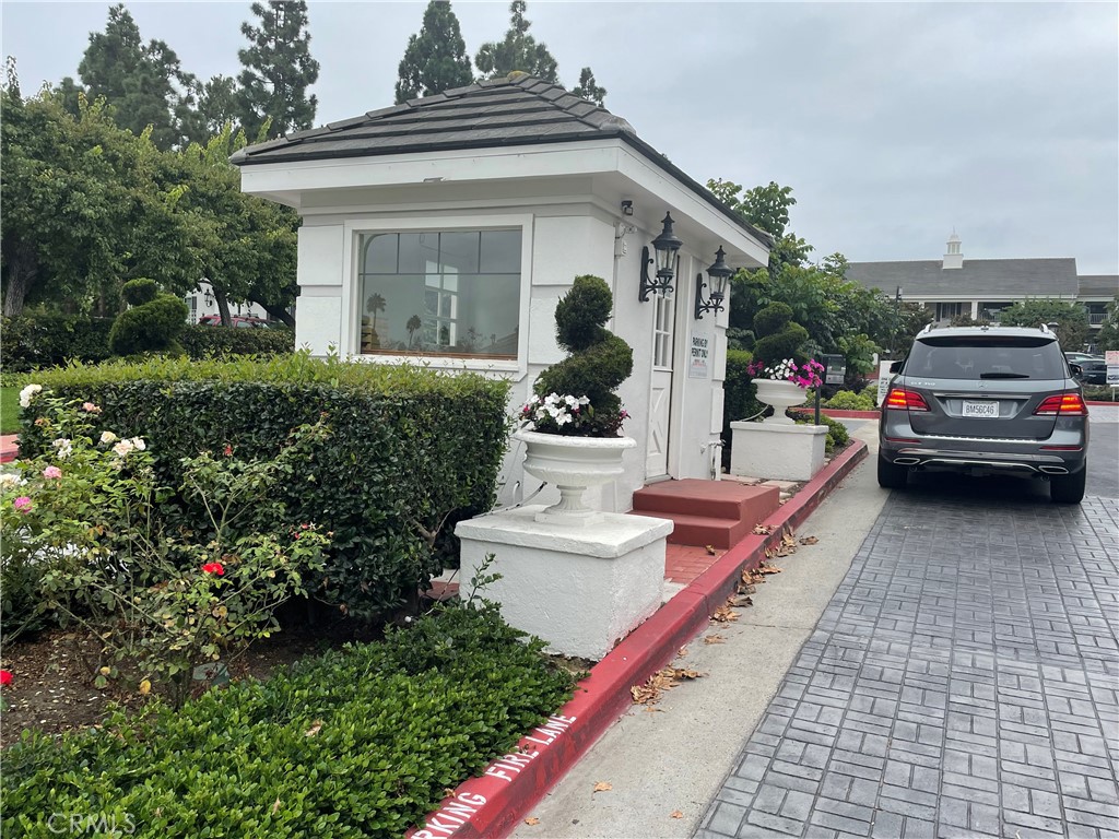 Versailles (VERS) - Residential