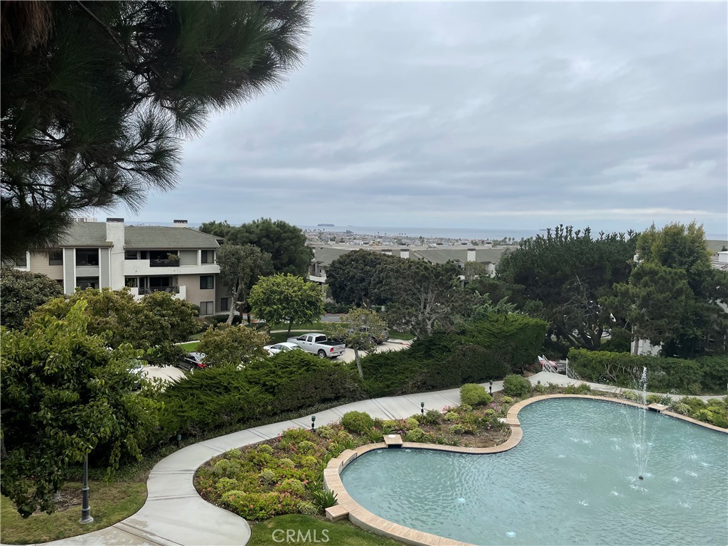 Versailles (VERS) - Residential