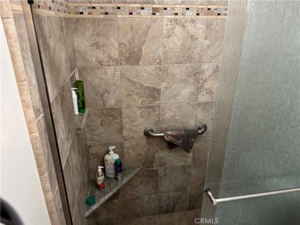 Versailles (VERS) - Residential