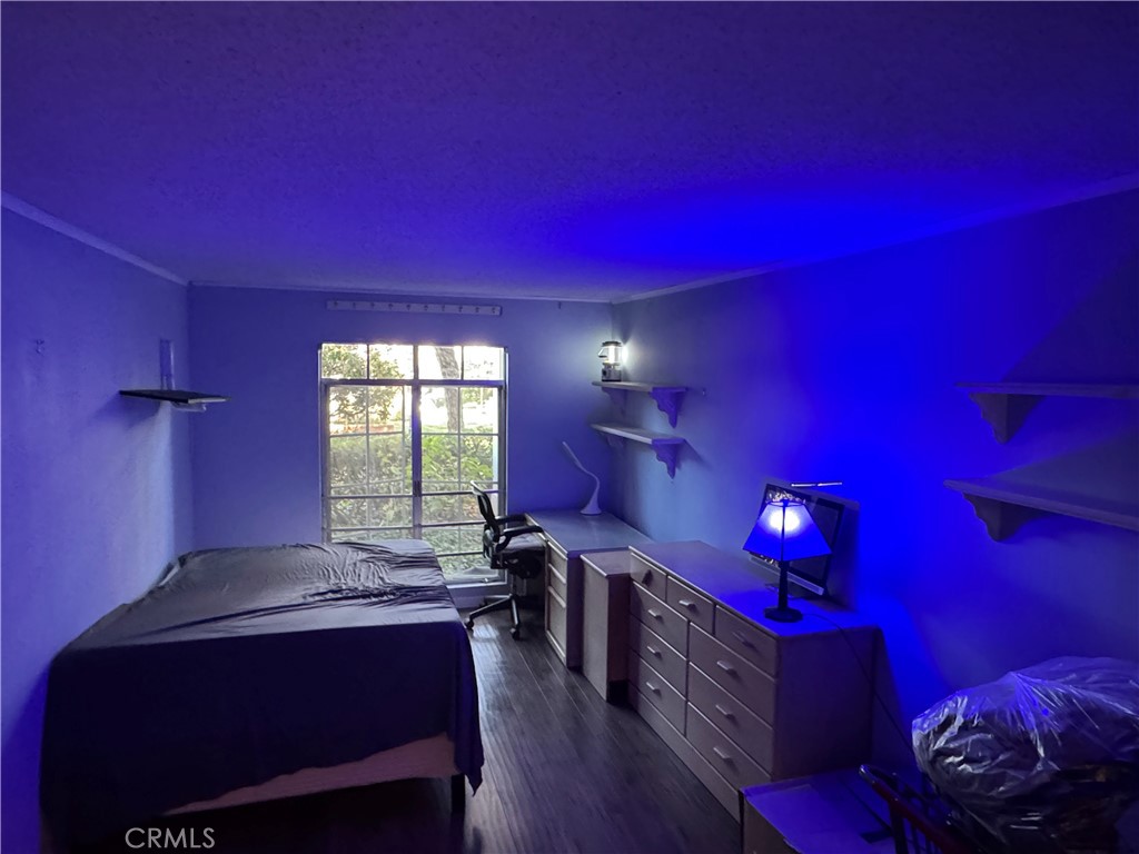 Versailles (VERS) - Residential