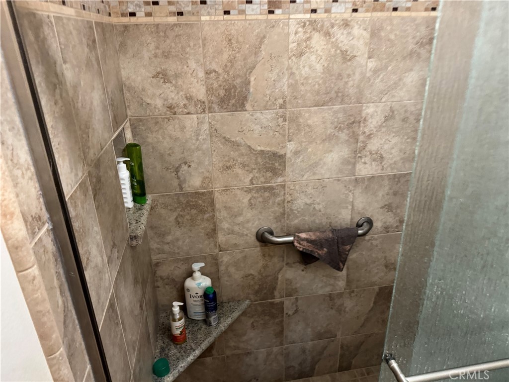 Versailles (VERS) - Residential