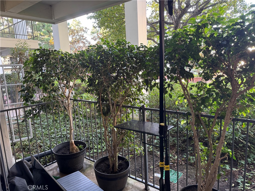 Versailles (VERS) - Residential