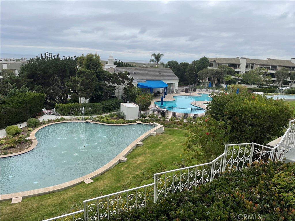 Versailles (VERS) - Residential