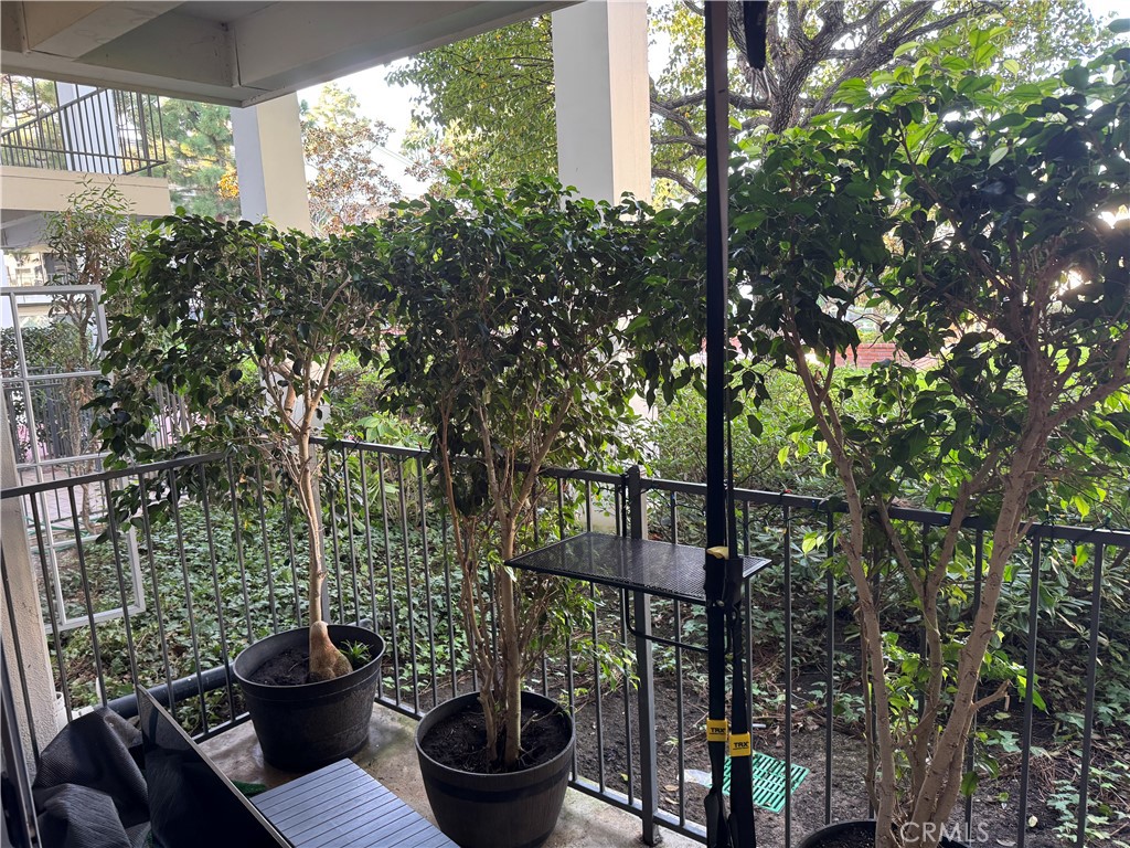 Versailles (VERS) - Residential