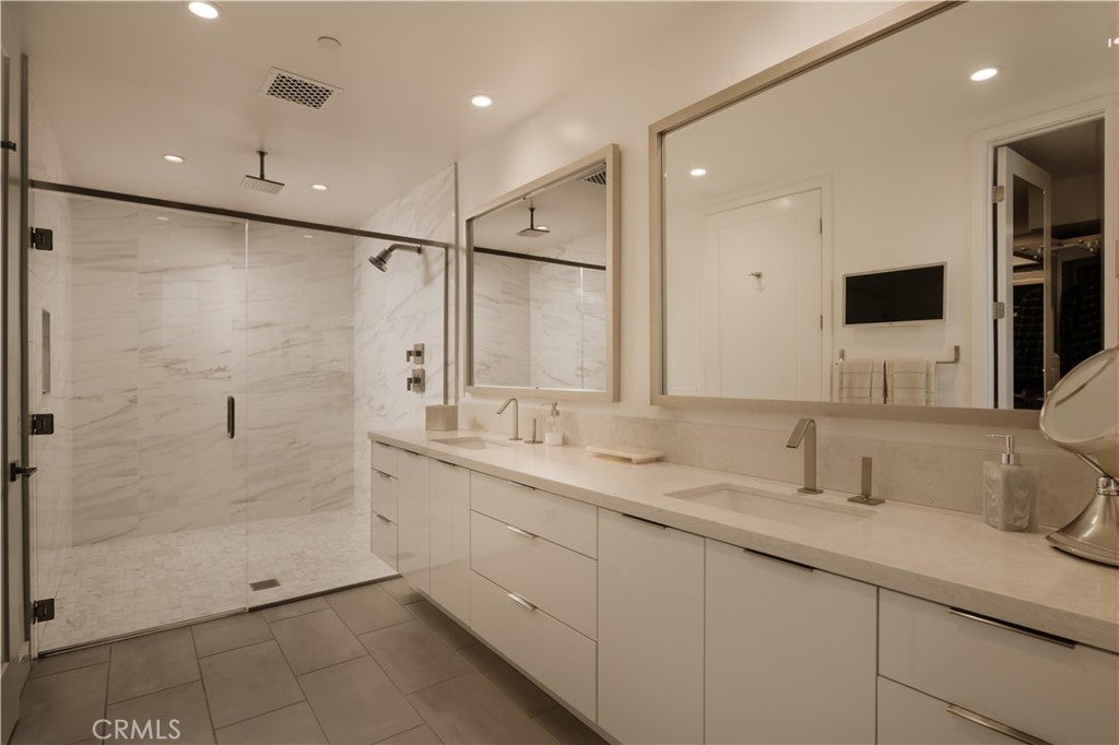 3001 Via Malaga, Newport Beach CA 92663 - Photo 10
