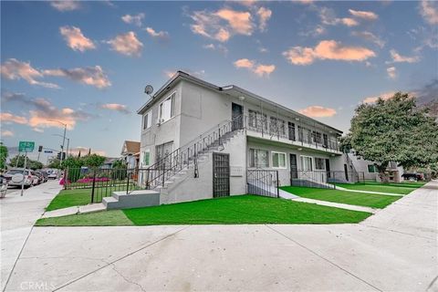 Photo of 258 E 79th, Los Angeles, CA 90003 (MLS # SR26102621)