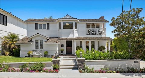 Photo of 540 De Anza Drive, Corona Del Mar, CA 92625 (MLS # LG25239300)