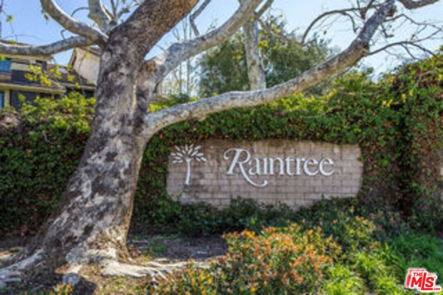 Price reduction !!   Welcome to Culver City!  Bring your imagination/blank canvas and step into  this airy split-level townhouse gem. We are offering  a split-level, two bedroom with a bonus room which can be used as a third bedroom on the first floor, office/great space. Upon entering the home you will find the vaulted ceilings and a cozy fireplace off the bonus room, hardwood floors and window shutters. The kitchen has plenty of natural lighting as well as recessing lighting, soft close cabinets, stove, microwave and dishwasher.  Patio with storage? Yes! There is also a patio with closed storage space!  The next level offers two additional bedrooms  both with ensuite bathrooms. One bedroom with a full bath and the other bedroom offers  a 3/4 bath with room to complete a full bath if you want to expand. Enjoy the community with a tranquil walk path, lakeside sitting areas, and beautiful views of the surrounding wildlife. Stay active with tennis courts, a pool, and a spa. There is also 24 hour guard entry. The HOA also includes cable, internet, and earthquake insurance; a truly all-inclusive lifestyle. Come see why this townhouse is the perfect blend of convenience, comfort, and community!