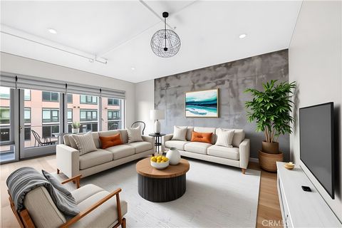 Photo of 1100 S Hope Street #911, Los Angeles, CA 90015 (MLS # SB25271633)