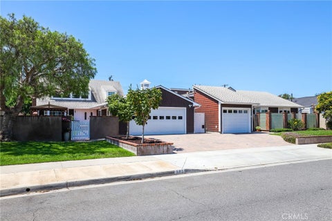 Photo of 247 23rd Street, Costa Mesa, CA 92627 (MLS # OC26149638)