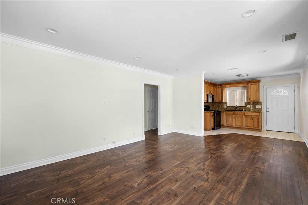 Properties 4 720 W California Avenue