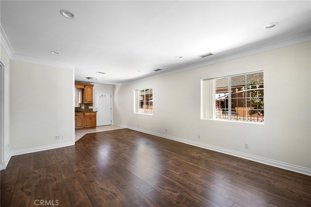 Properties 3 720 W California Avenue