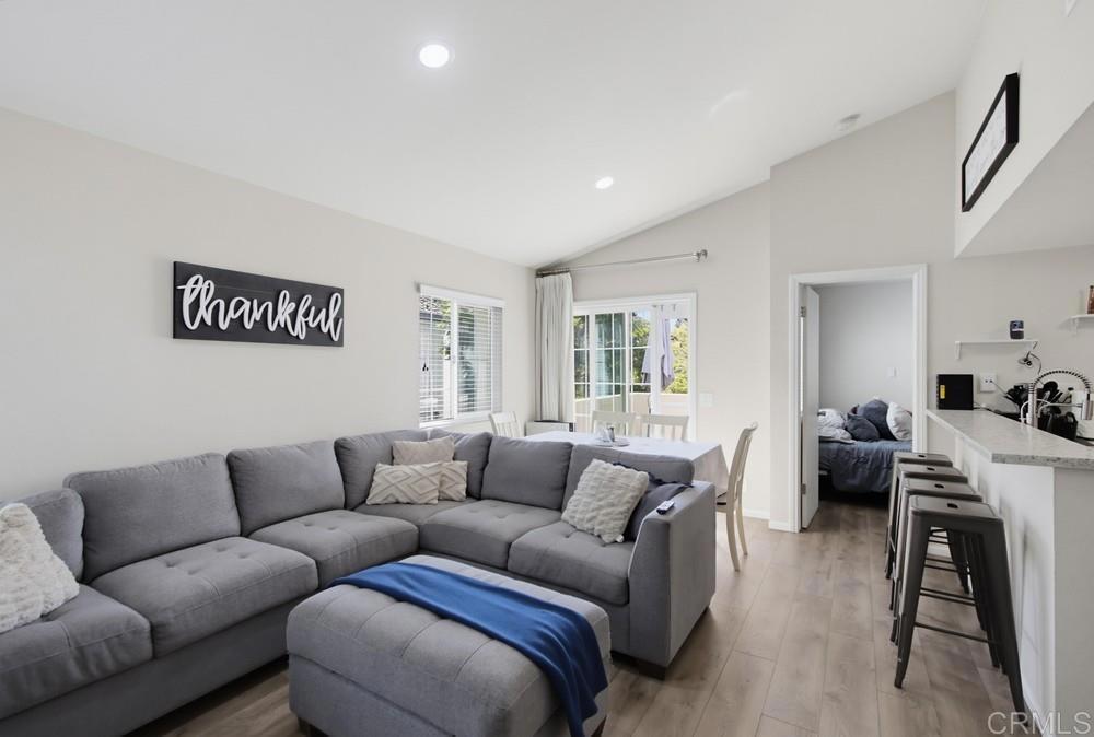 748 Eastshore 114