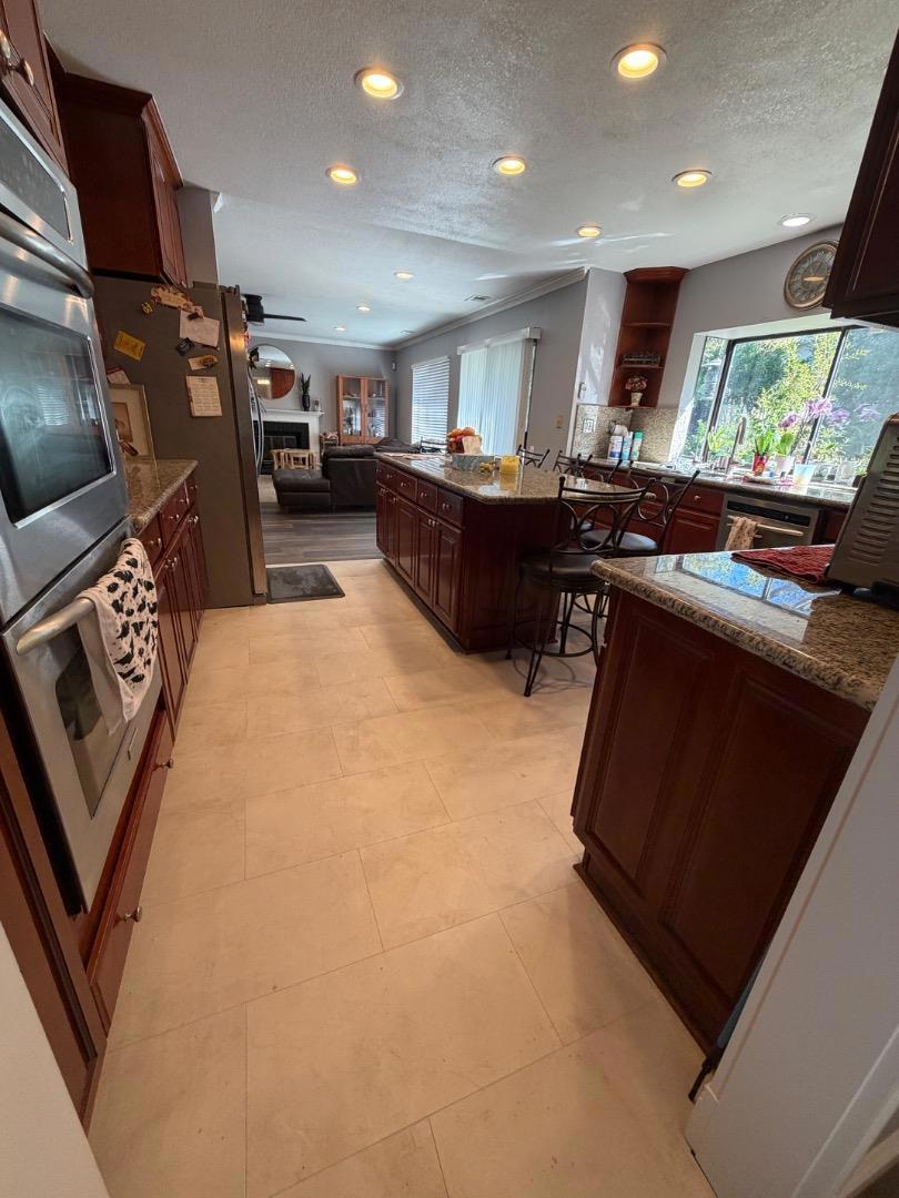 5210 Rooster Drive