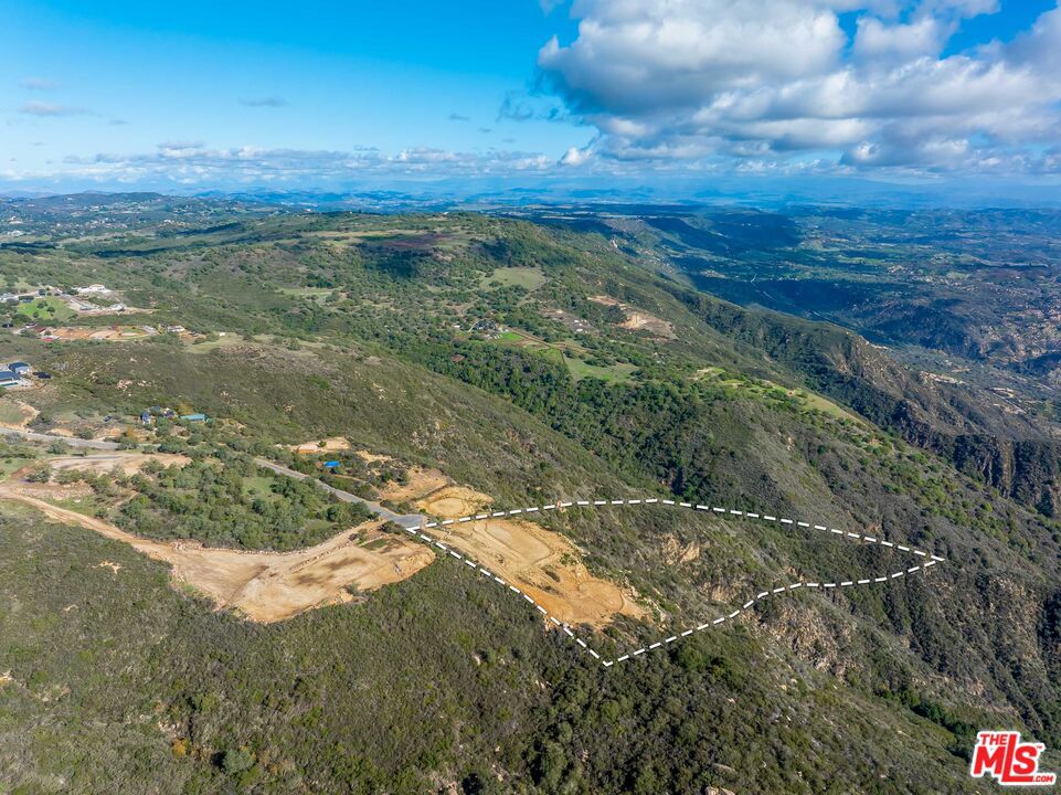 44408 Corona Cala Camino