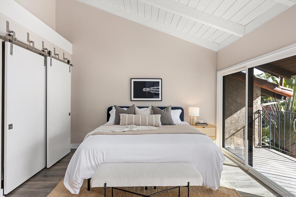 La Costa - Residential