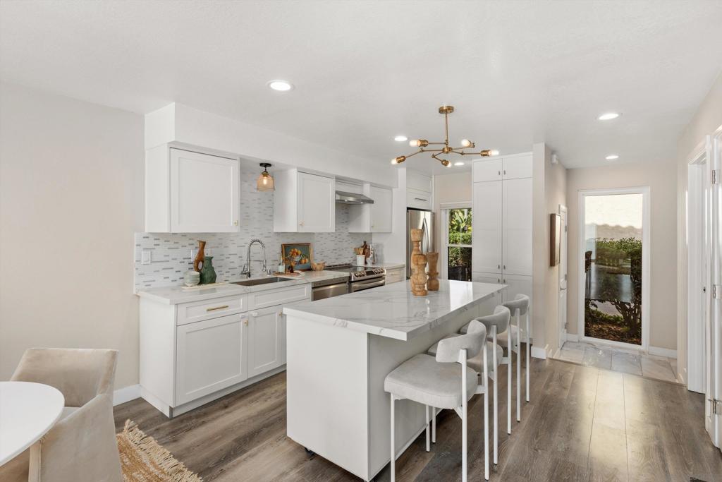 La Costa - Residential