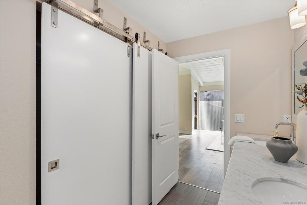 La Costa - Residential