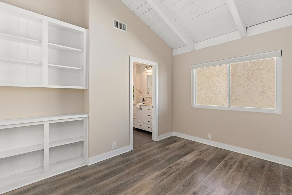 La Costa - Residential