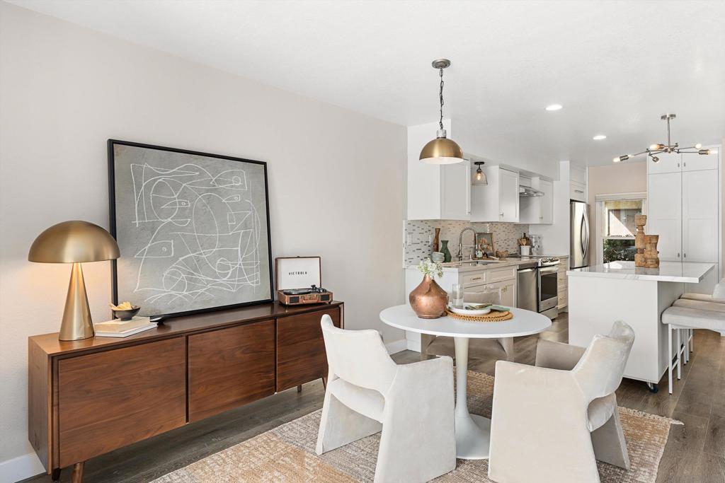 La Costa - Residential