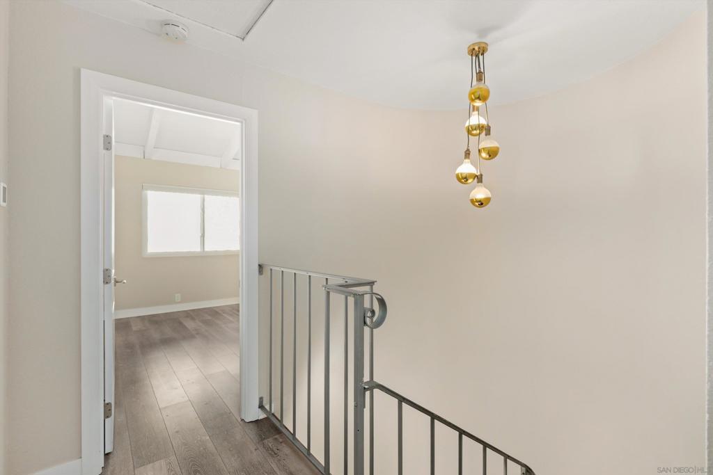 La Costa - Residential