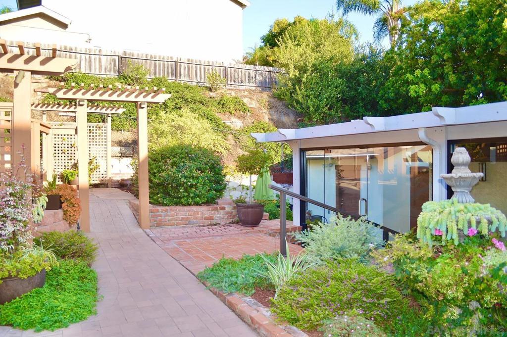Bay Park - Residential Lease