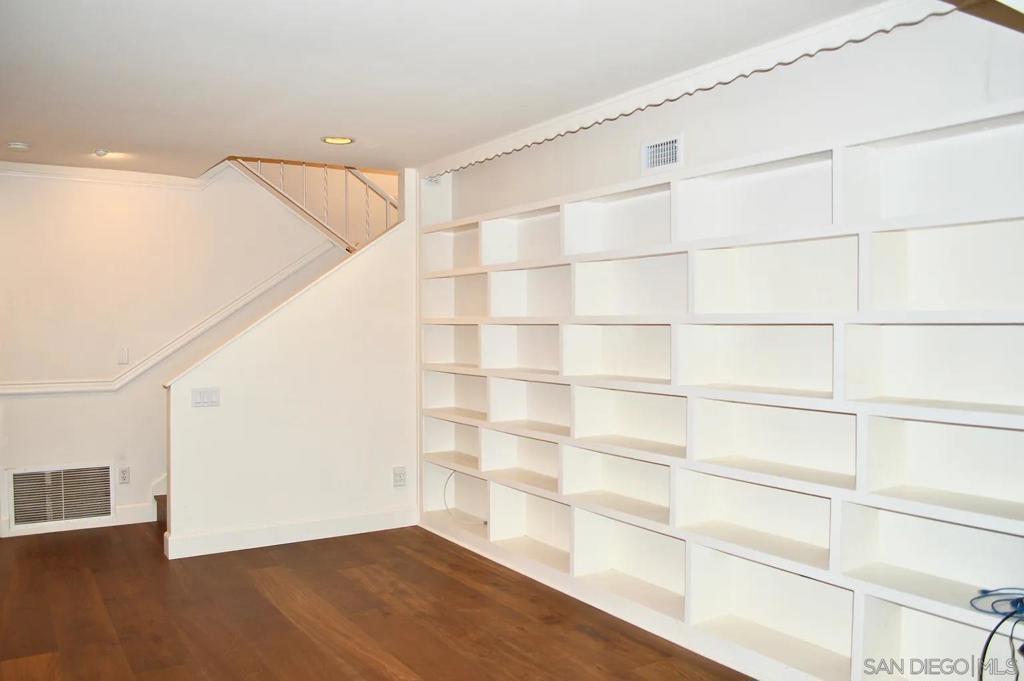 Bay Park - Residential Lease