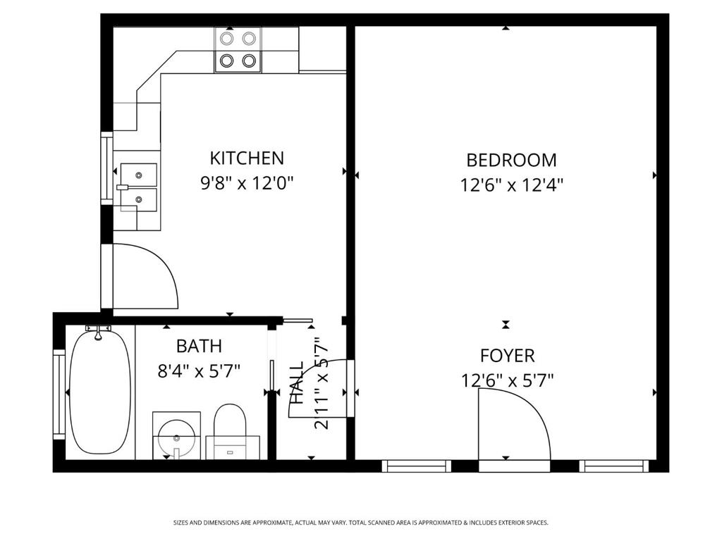 Main image without alt text