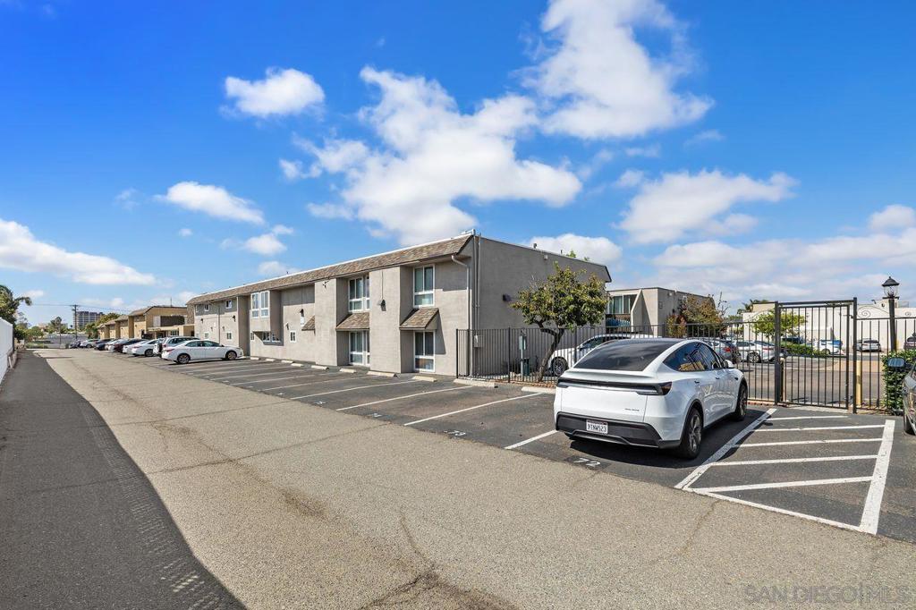 Clairemont - Residential