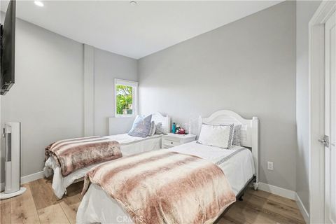 Tiny photo for 2590 Iris Way, Laguna Beach, CA 92651 (MLS # OC26005869)