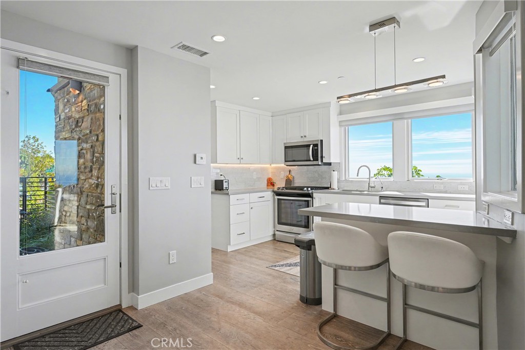 2590 Iris, Laguna Beach CA 92651 - Photo 37