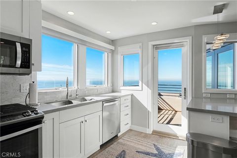 Tiny photo for 2590 Iris Way, Laguna Beach, CA 92651 (MLS # OC26005869)