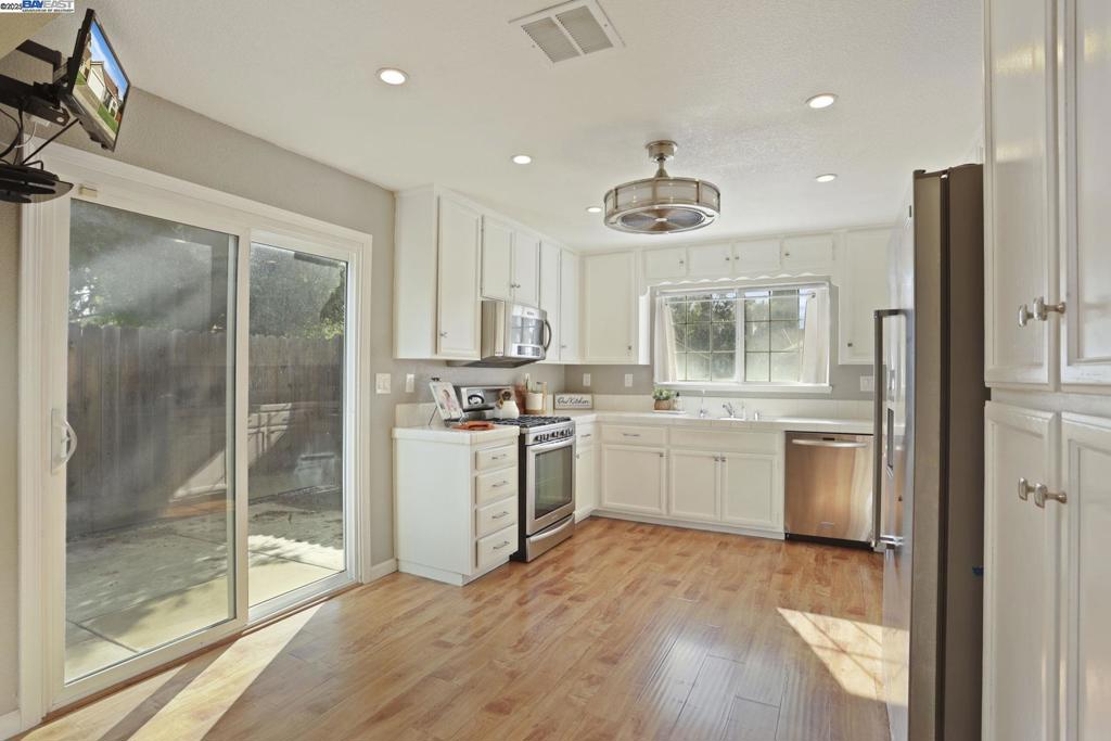 CIRCLE B RANCH - Residential