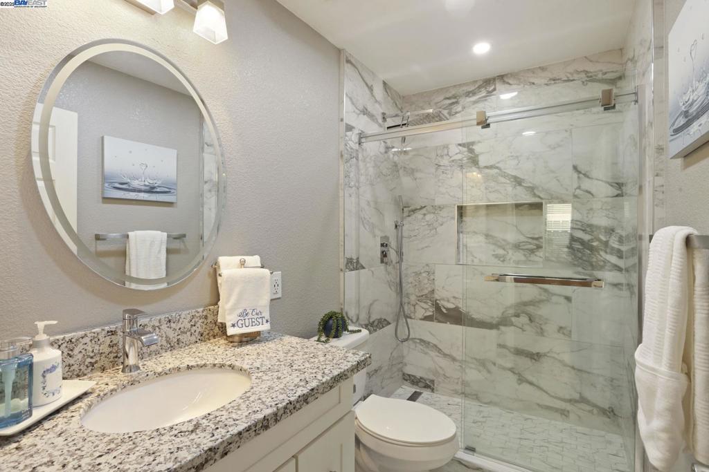 CIRCLE B RANCH - Residential