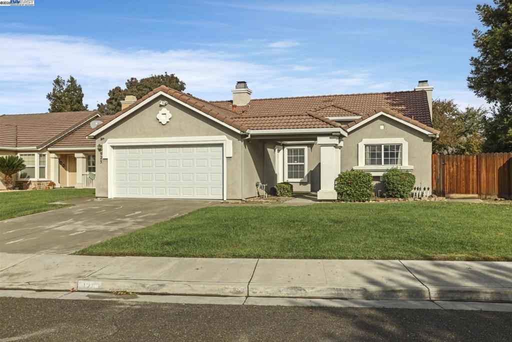 CIRCLE B RANCH - Residential