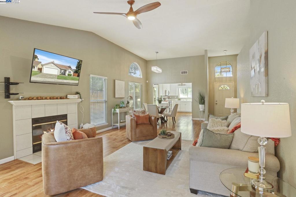 CIRCLE B RANCH - Residential