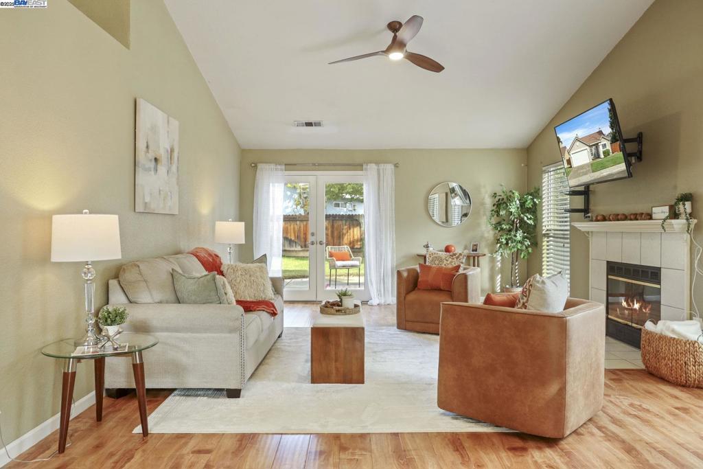 CIRCLE B RANCH - Residential