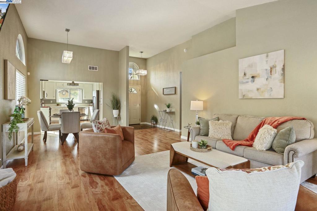 CIRCLE B RANCH - Residential